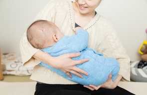 授かり婚は増えている?減っている?-データで見える新婚家庭の子作り事情