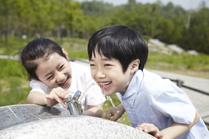 韓国でも児童手当がスタート―制度の定着のためにはまず財源の確保を―