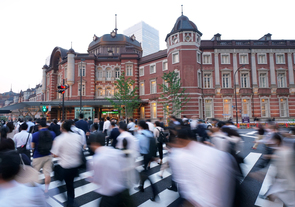 最低賃金引上げにみる東京一極集中と地方の抵抗～「過去最高の引上げ」の裏で進む危機～
