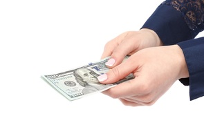 【7月米個人所得・消費支出】個人所得(前月比)は+0.1%の低い伸びとなったものの、消費支出は+0.6%と堅調な消費を確認