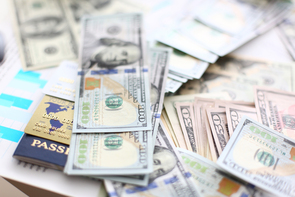 【1月米個人所得・消費支出】個人所得は前月比+0.6%、消費支出は+0.2%と所得は市場予想を上回る一方、消費は下回る