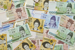 韓国政府、新型コロナ対策に31.7兆ウォン（約2.9兆円）の財源を投入