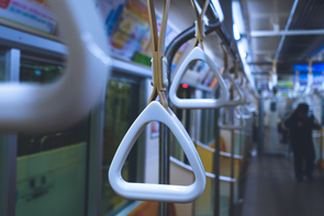 通勤時間と幸福度の関係―在宅勤務拡大で幸福度は高まるか?―