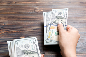 米個人所得・消費支出(20年7月)-消費支出は前月比+1.9%と市場予想(+1.6%)を上回るも、前月(同+6.2%)から伸びが大幅鈍化