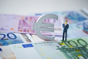 コロナ危機で浮かぶユーロ－国際通貨として役割は拡大するのか？－