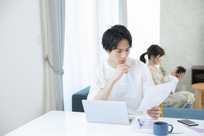 共働き世帯におけるコロナ自粛中の家事・育児時間の変化~家事・育児時間は男女とも増加。増加割合には男女差。