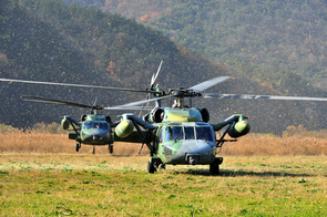 女性も軍隊に、なぜ韓国では「女性徴兵論」が浮上したのだろうか?