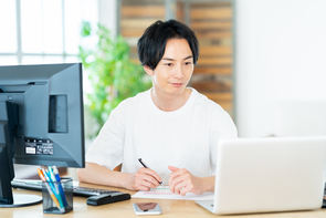 なぜテレワークは日本で普及しなかったのか?-経済、働き方、消費への影響と今後の課題