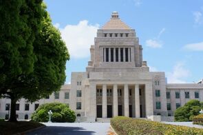 衆院選後の株価、明暗は2週間後?