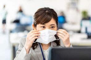 韓国の新規感染者数が初の4000人超え-なぜ、韓国では新規感染者数が増加し続けているのか?