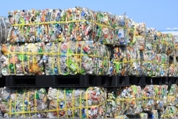 行き場を失う日本のプラスチック廃棄物