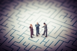 情報伝達・取引推奨による内部者取引-東証職員によるインサイダー取引疑惑