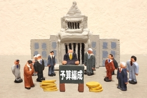 2025年度の社会保障予算を分析する－薬価改定と高額療養費見直しで費用抑制、医師偏在是正や認知症施策などで新規事業
