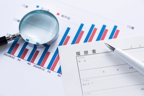 雇用関連統計25年5月－新規求人倍率は3年6ヵ月ぶりの低水準も、労働市場全体の需給を反映せず