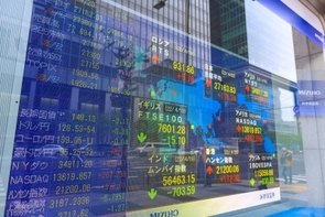 Investors Trading Trends in Japanese Stock Market：An Analysis for August 2025