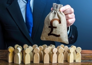 英国雇用関連統計（25年10月）－週平均賃金は再び前年比4％台に低下